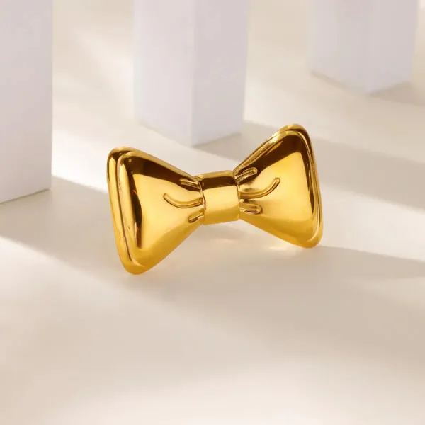 Gold_Chunky_Bow_Rings_For_Women